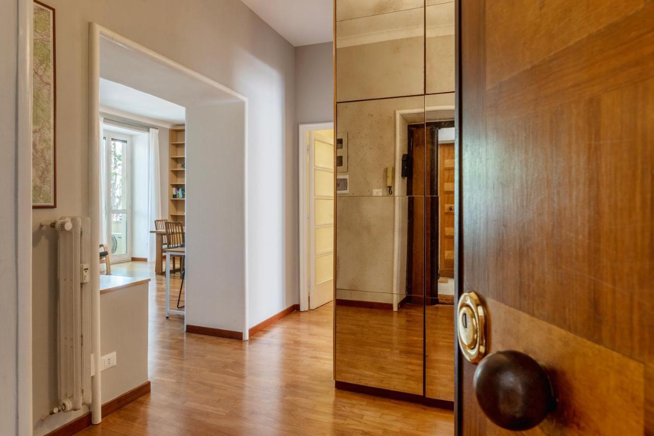 Rione Prati Comfy Apartment Рим Экстерьер фото